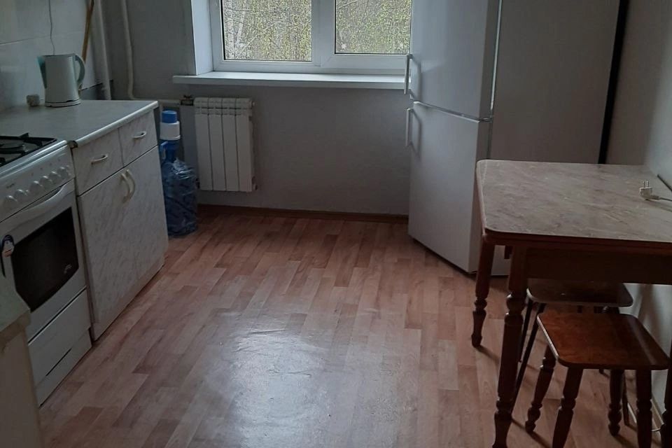 Сдаётся 2-комнатная квартира, 49.7 м²