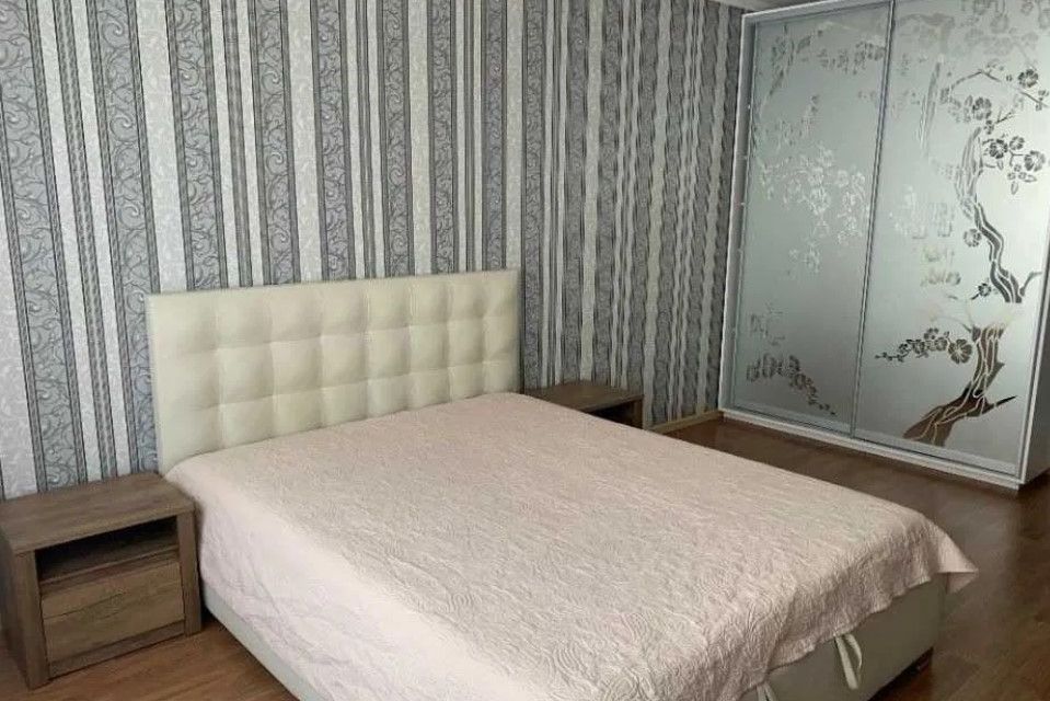 Сдаётся 1-комнатная квартира, 43 м²
