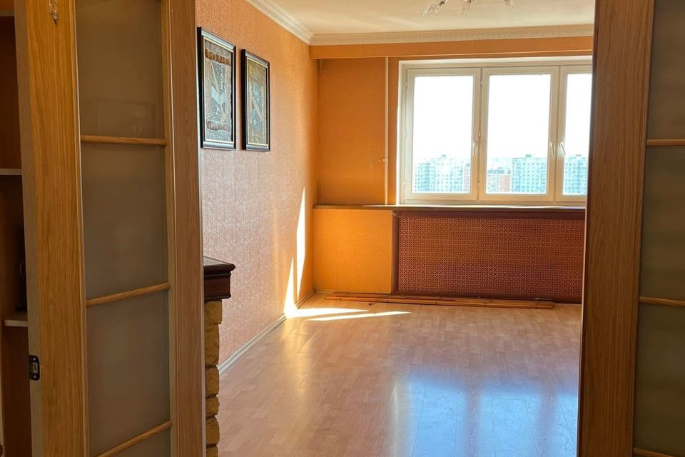Сдаётся 3-комнатная квартира, 77 м²