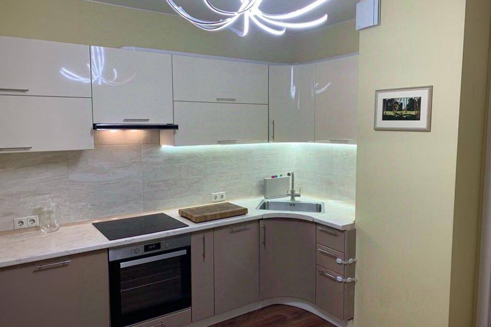 Сдаётся 2-комнатная квартира, 60 м²