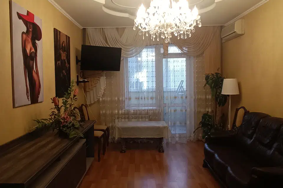 Сдаётся 2-комнатная квартира, 60 м²