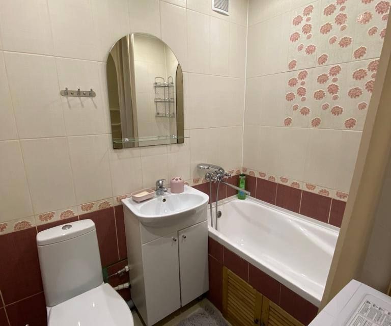 Сдаётся 2-комнатная квартира, 54 м²