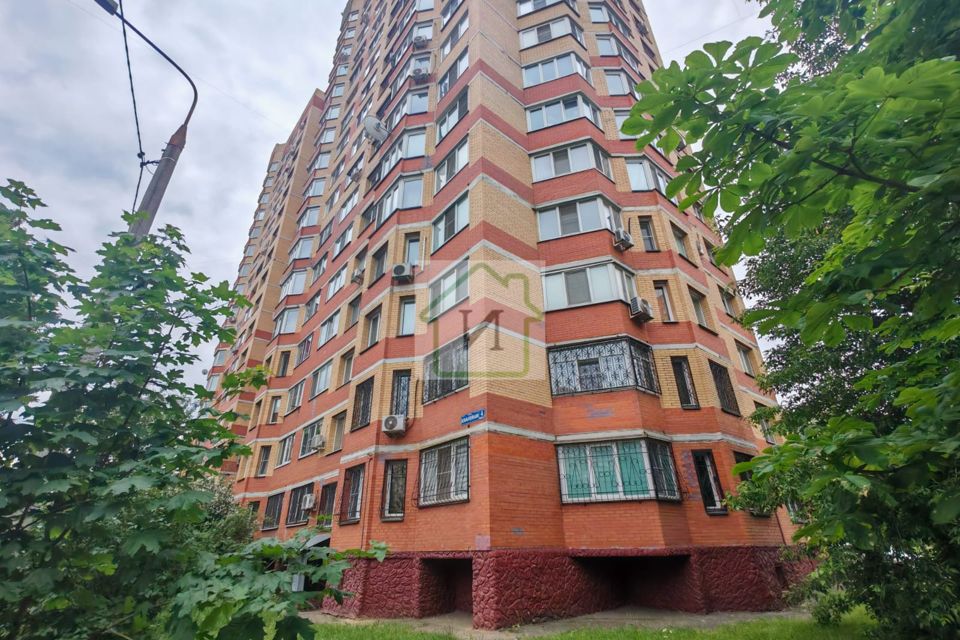Сдаётся 2-комнатная квартира, 67.1 м²