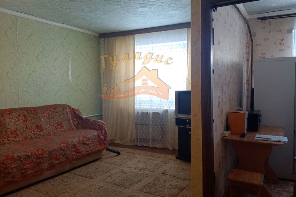 Сдаётся 3-комнатная квартира, 54.4 м²