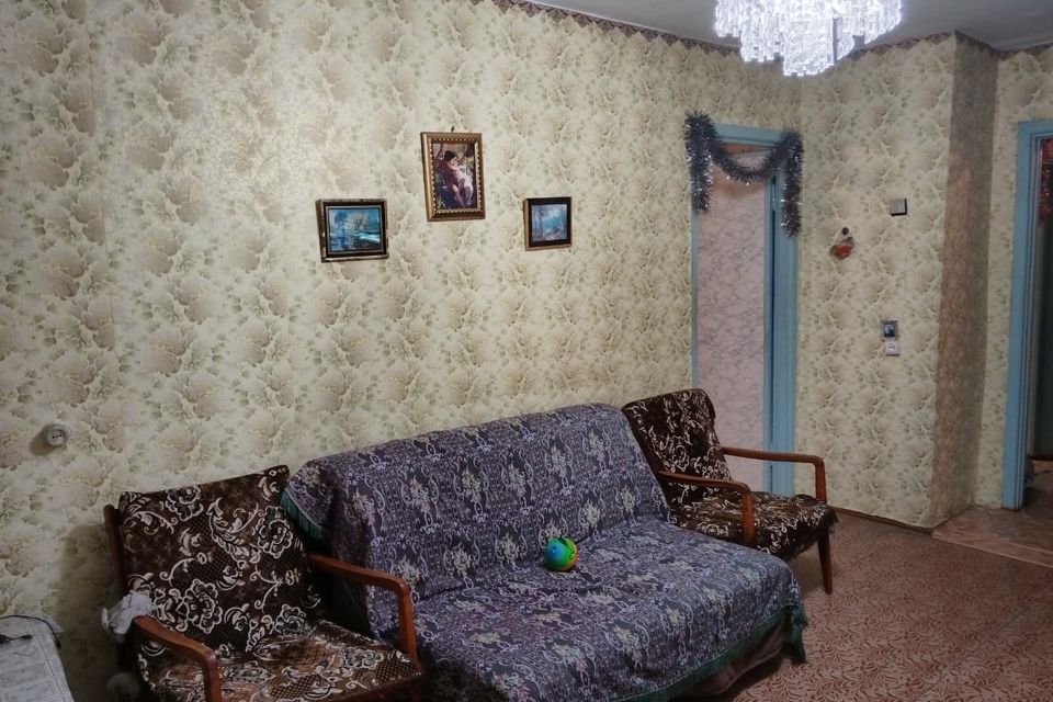 Сдаётся 2-комнатная квартира, 58 м²