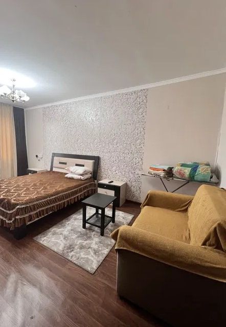 Сдаётся 1-комнатная квартира, 35 м²