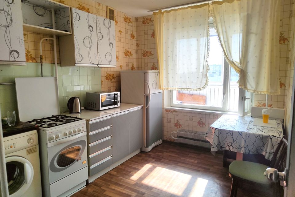 Сдаётся 3-комнатная квартира, 65 м²