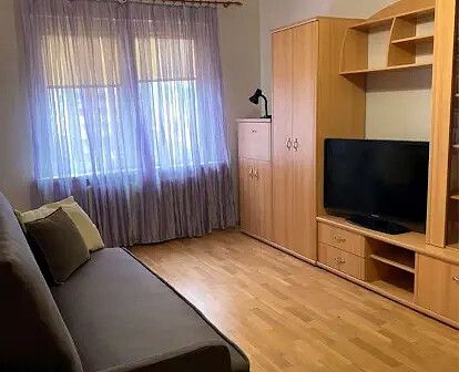 Сдаётся 1-комнатная квартира, 37 м²