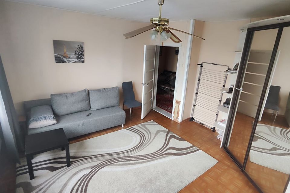 Сдаётся 1-комнатная квартира, 37 м²