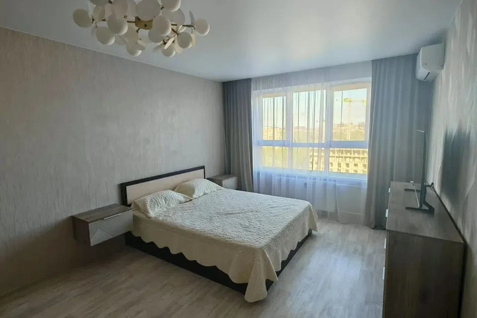 Сдаётся 1-комнатная квартира, 42 м²