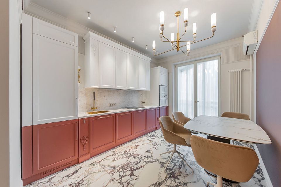 Сдаётся 3-комнатная квартира, 103 м²