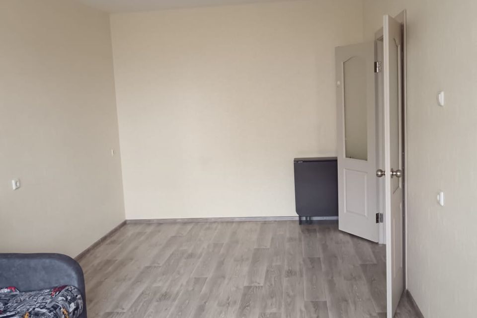 Сдаётся 1-комнатная квартира, 38 м²