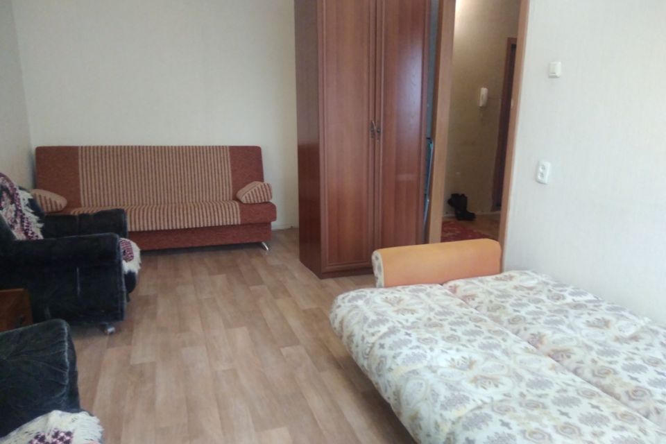 Сдаётся 1-комнатная квартира, 38 м²