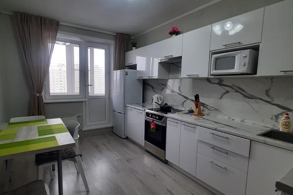 Сдаётся 2-комнатная квартира, 59 м²