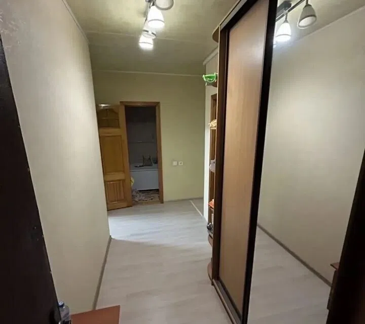 Сдаётся 2-комнатная квартира, 49 м²