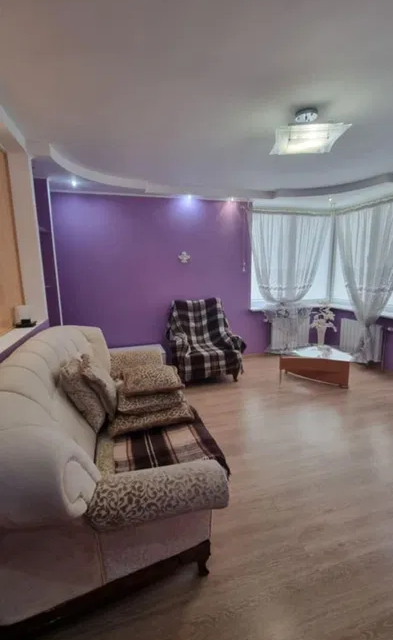 Сдаётся 2-комнатная квартира, 55 м²