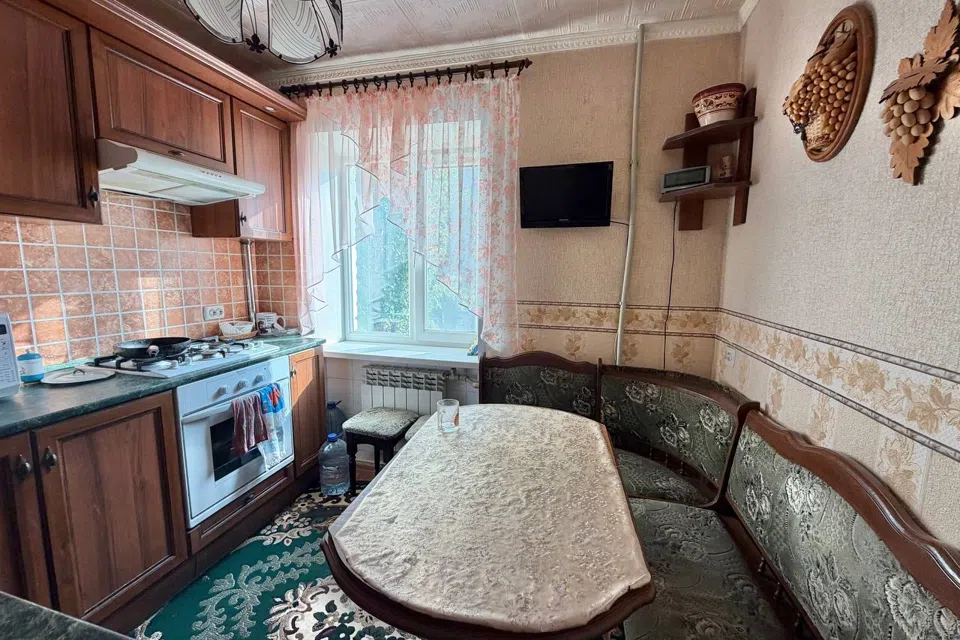 Сдаётся 2-комнатная квартира, 46 м²
