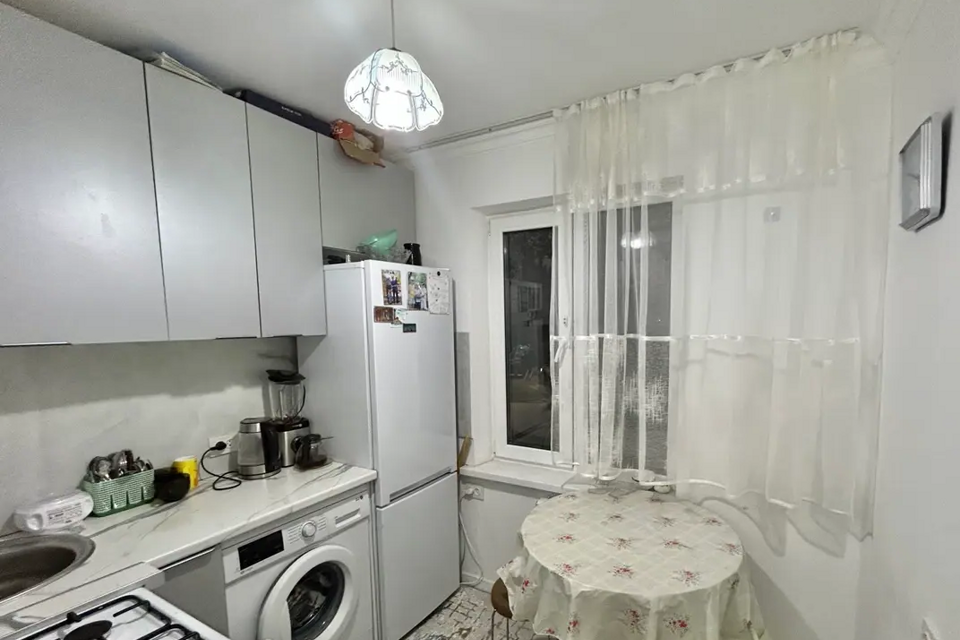 Сдаётся 2-комнатная квартира, 42 м²