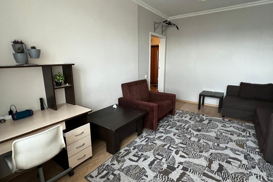 Сдаётся 1-комнатная квартира, 41.7 м²