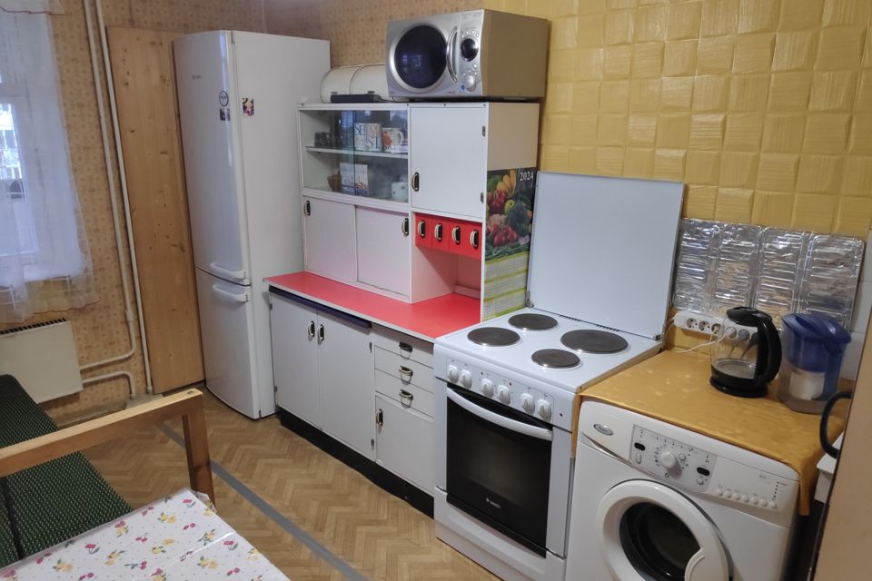 Сдаётся 1-комнатная квартира, 35 м²