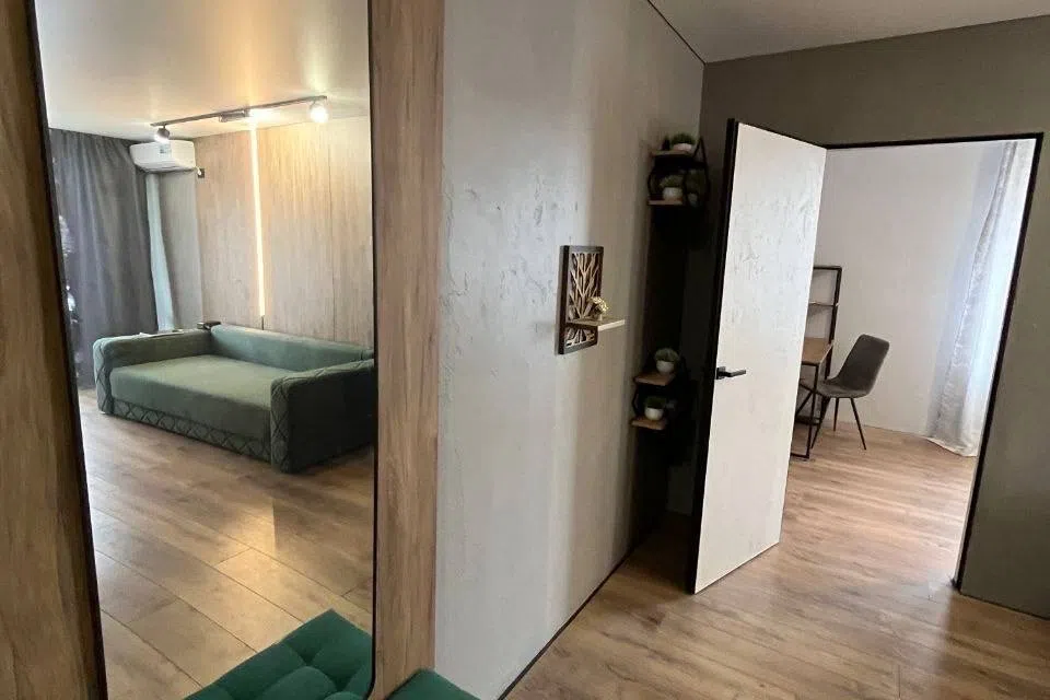 Сдаётся 2-комнатная квартира, 55 м²