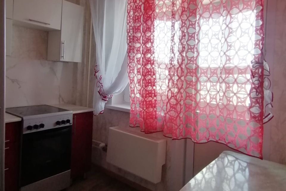 Сдаётся 1-комнатная квартира, 35 м²