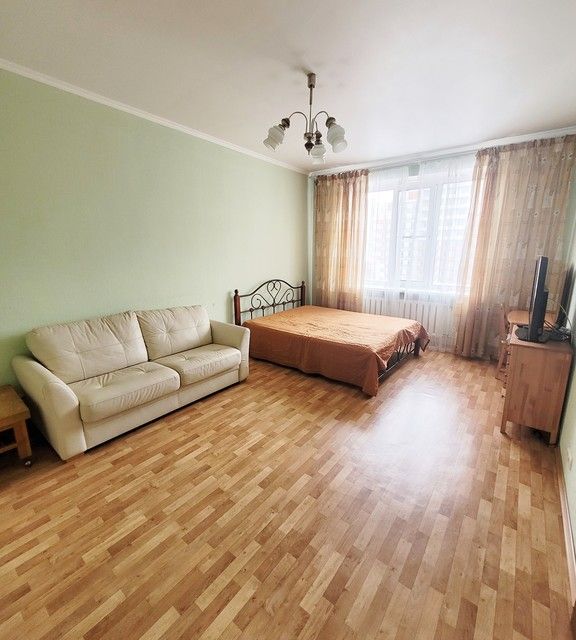 Сдаётся 1-комнатная квартира, 43 м²