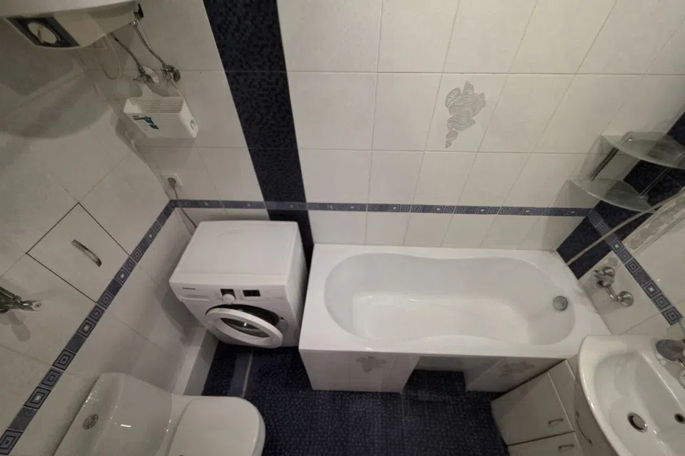 Сдаётся 3-комнатная квартира, 58.6 м²