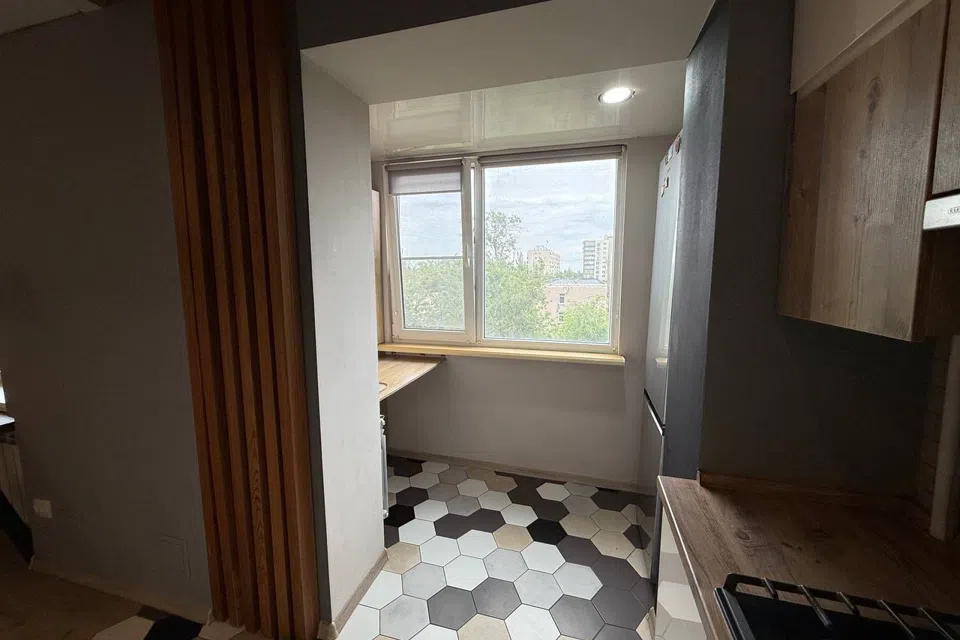 Сдаётся 3-комнатная квартира, 53.6 м²