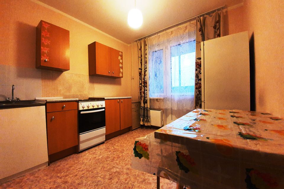 Сдаётся 1-комнатная квартира, 39 м²