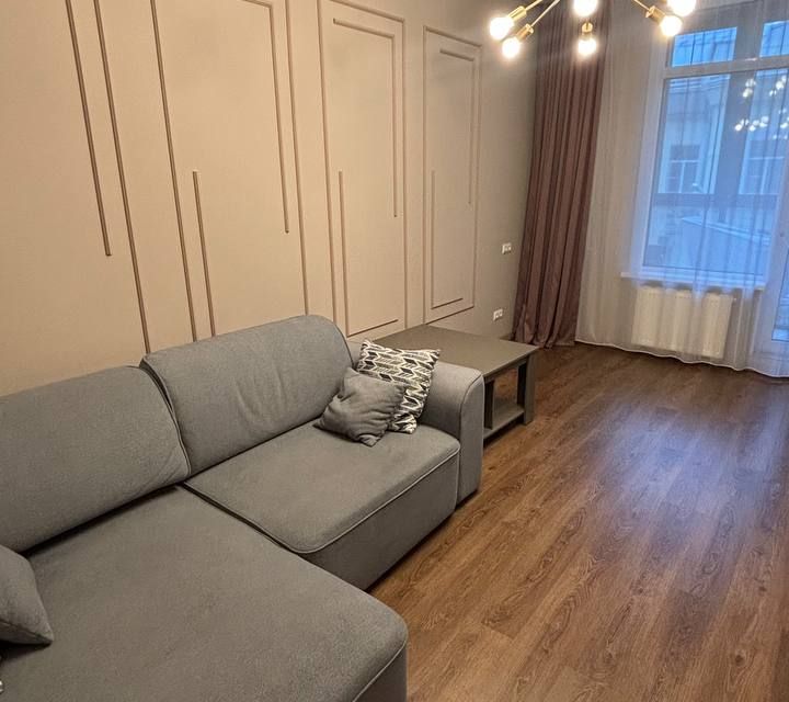 Сдаётся 2-комнатная квартира, 70 м²