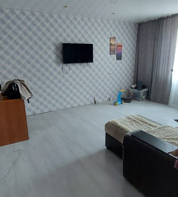 Сдаётся 3-комнатная квартира, 56.4 м²