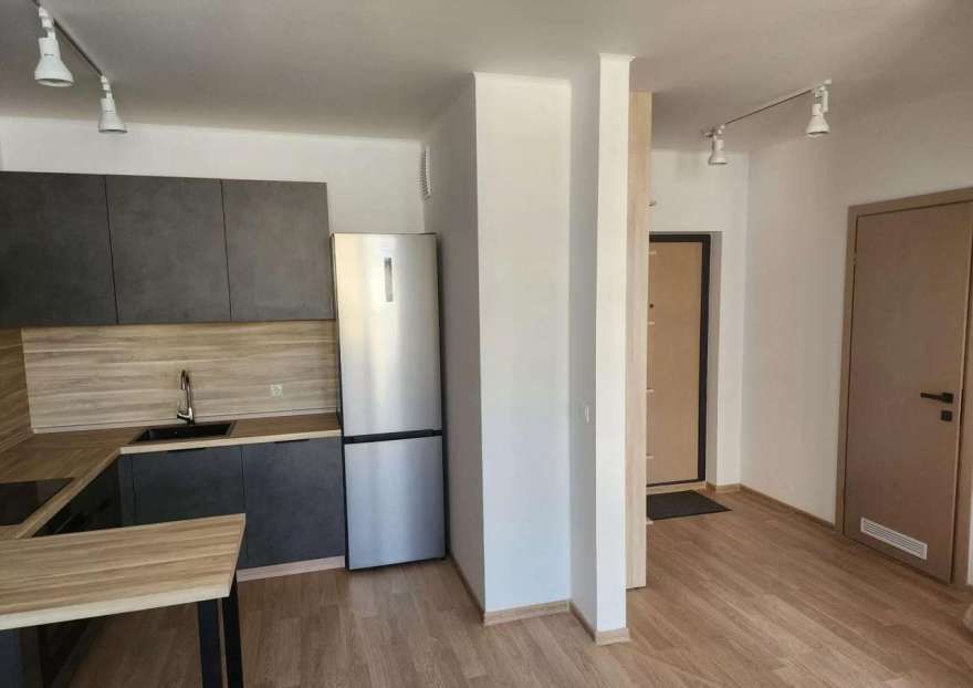 Сдаётся 1-комнатная квартира, 43 м²