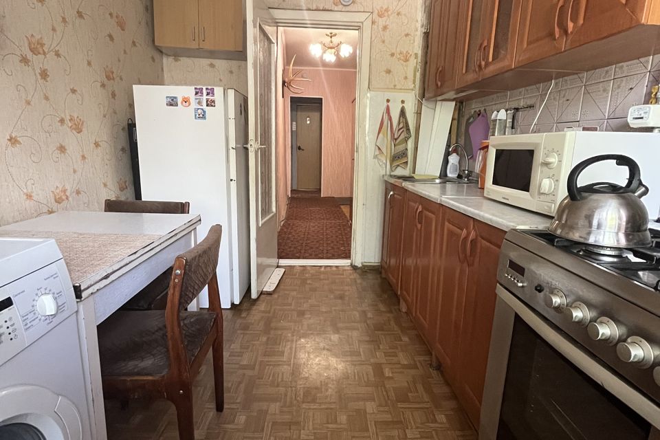 Сдаётся 3-комнатная квартира, 58 м²