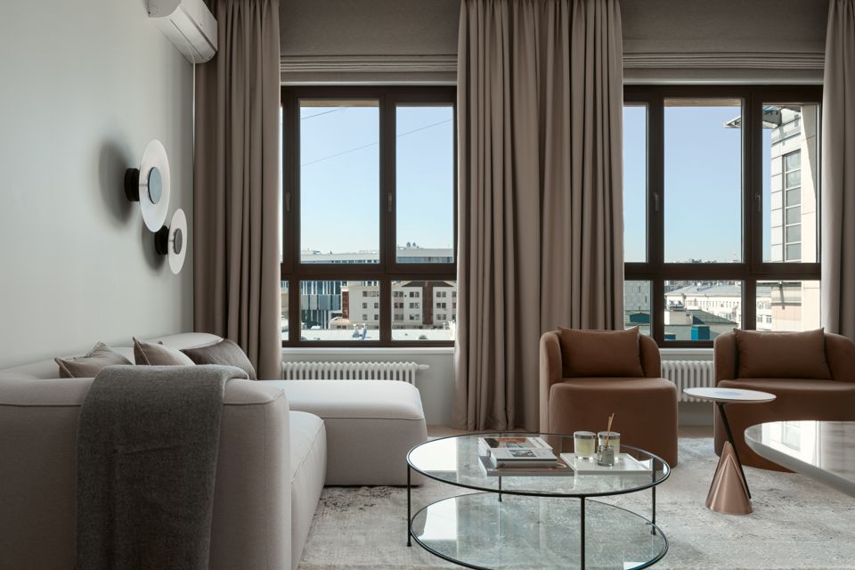 Сдаётся 4-комнатная квартира, 132 м²