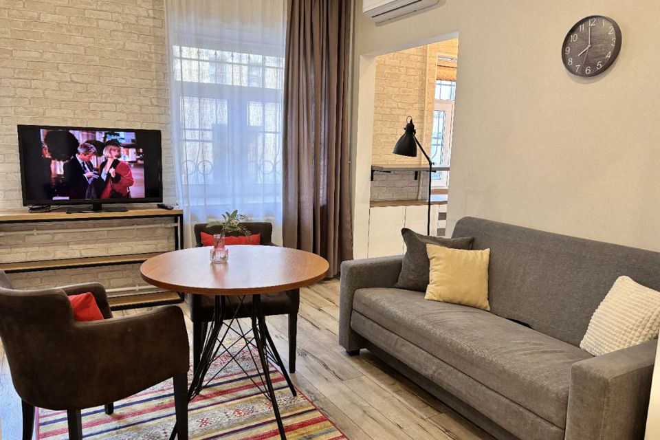 Сдаётся 1-комнатная квартира, 35 м²