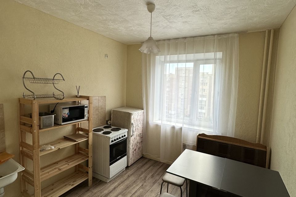Сдаётся 1-комнатная квартира, 37 м²