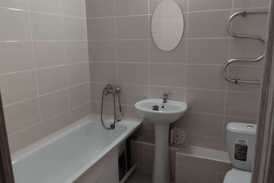 Сдаётся 1-комнатная квартира, 42 м²