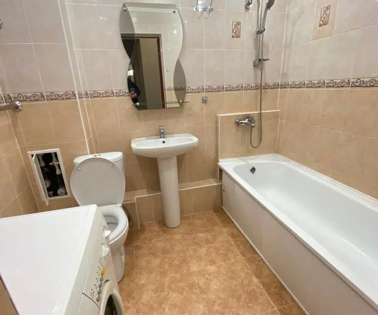 Сдаётся 2-комнатная квартира, 52 м²