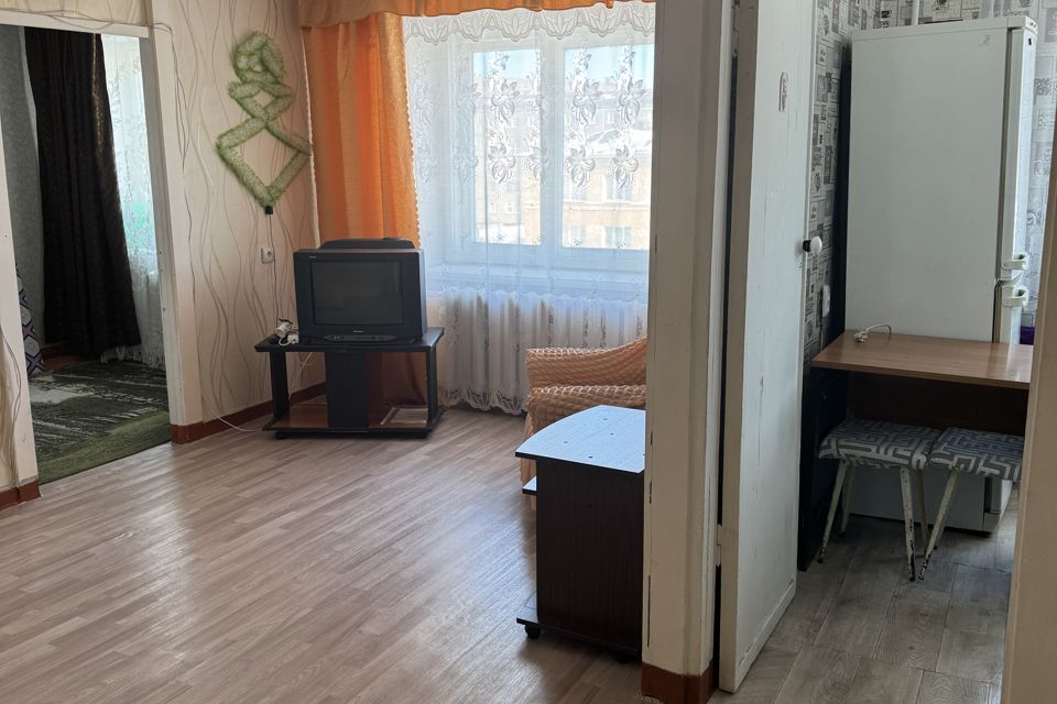 Сдаётся 2-комнатная квартира, 43 м²