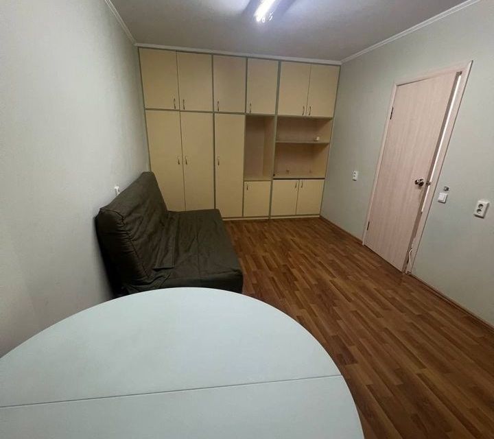 Сдаётся 2-комнатная квартира, 43 м²