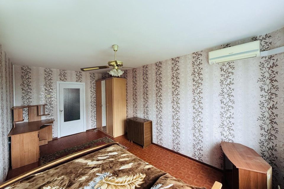 Сдаётся 1-комнатная квартира, 33 м²