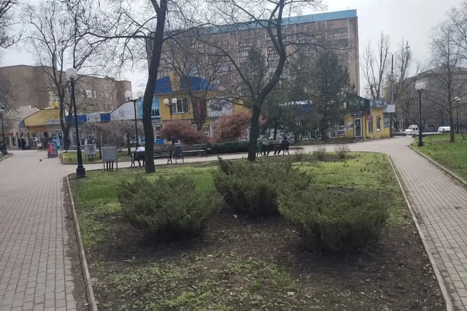 Сдаётся торговое помещение, 18 м²