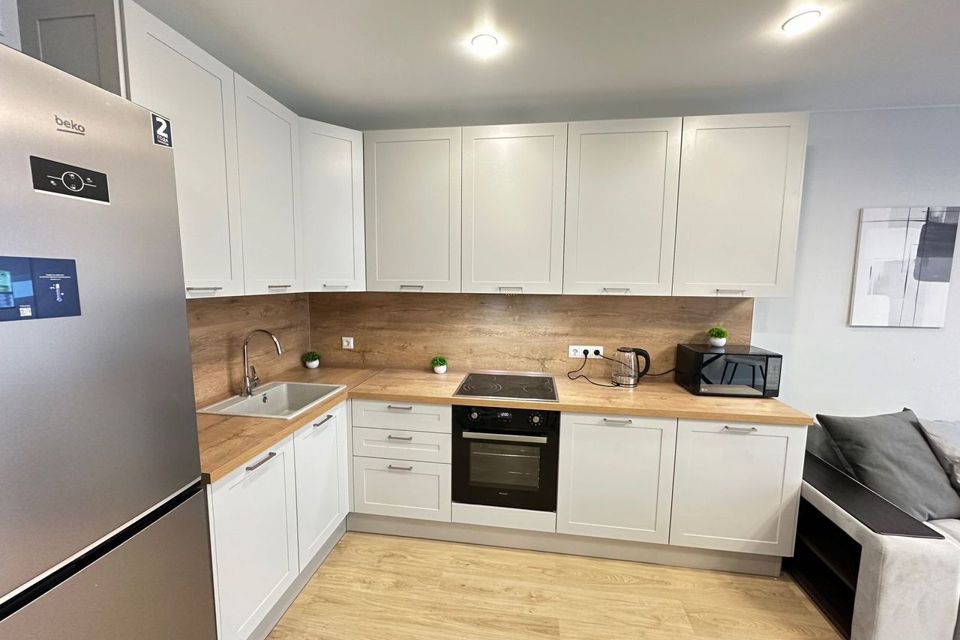 Сдаётся 1-комнатная квартира, 42 м²