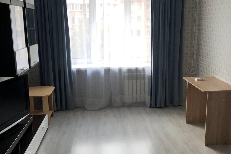 Сдаётся 1-комнатная квартира, 39 м²