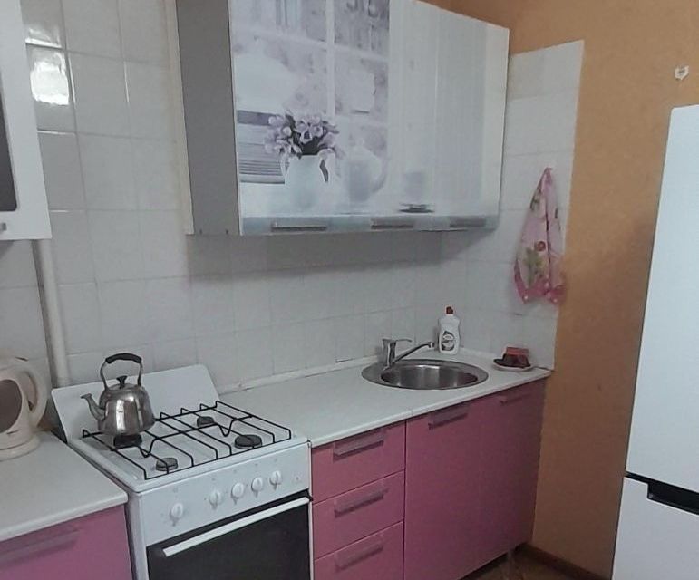 Сдаётся 1-комнатная квартира, 38 м²