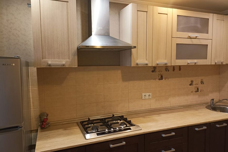 Сдаётся 1-комнатная квартира, 38 м²