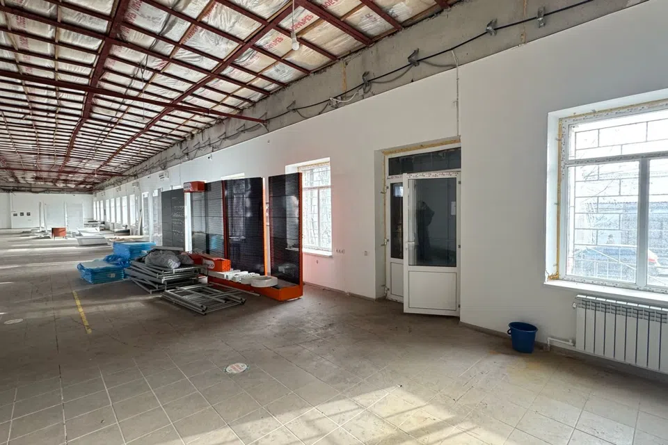 Сдаётся помещение своб. назначения, 550 м²