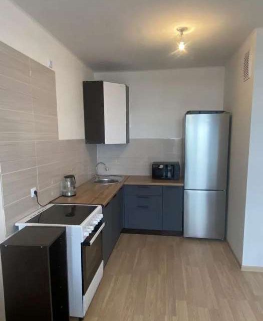 Сдаётся 1-комнатная квартира, 42 м²