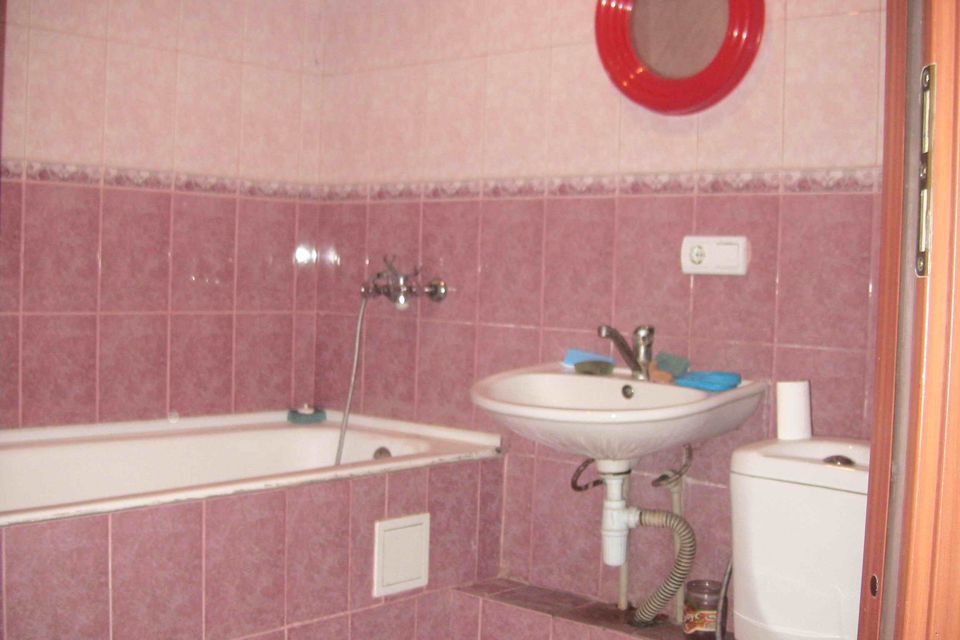 Сдаётся 2-комнатная квартира, 40 м²